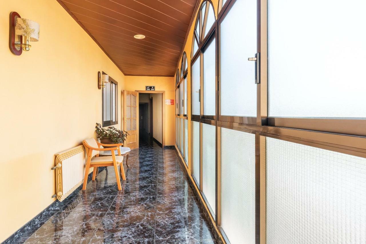 Canada Hotel